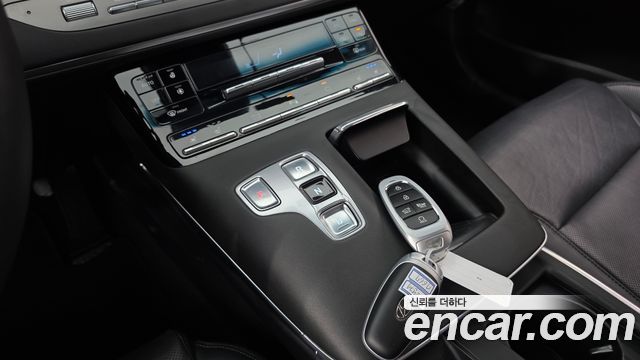 Hyundai Grandeur (IG) 2.5 Premium 2022 — фото 9