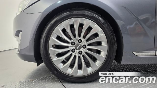 Genesis EQ900 5.0 GDI AWD Prestige 2016 — фото 5