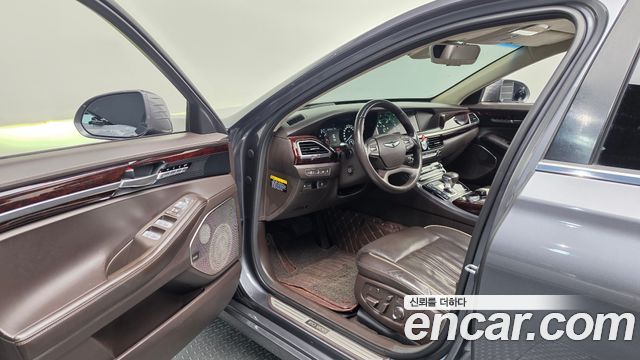 Genesis EQ900 5.0 GDI AWD Prestige 2016 — фото 10
