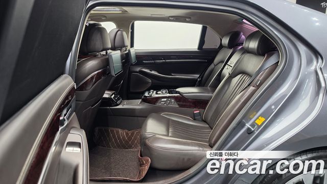 Genesis EQ900 5.0 GDI AWD Prestige 2016 — фото 11