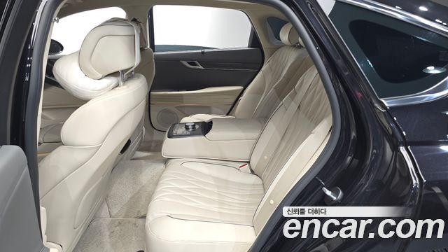 Genesis G80 (RG3) Gasoline 2.5 Turbo AWD 2025 — фото 11