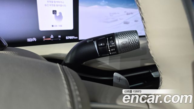 Genesis G80 (RG3) Gasoline 2.5 Turbo AWD 2025 — фото 19