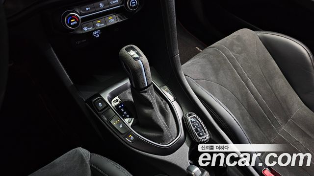 Hyundai Veloster (JS) 2.0 N 2021 — фото 9