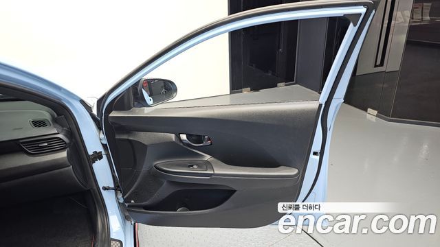 Hyundai Veloster (JS) 2.0 N 2021 — фото 24