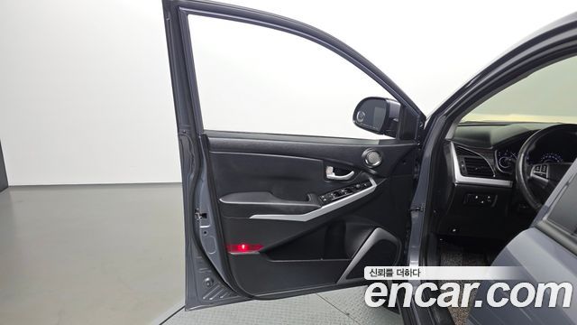 KG Mobility (SsangYong) Korando C 2.2 RX 2WD SUP 2016 — фото 24