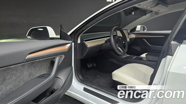 Tesla Model 3 Long Range AWD 2022 — фото 10