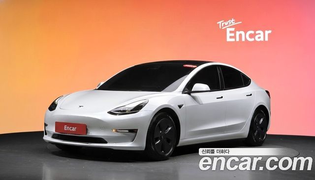 Tesla Model 3 Long Range AWD