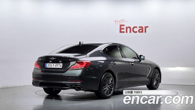 Genesis G70 2.0T Supreme 2018 — фото 2