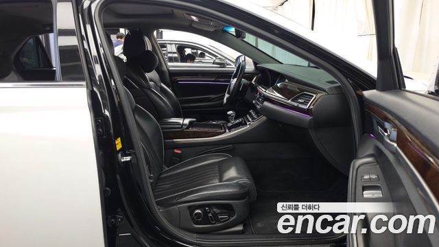 Genesis EQ900 3.8 GDI AWD Premium Luxury 2016 — фото 11