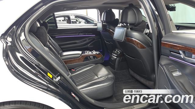 Genesis EQ900 3.8 GDI AWD Premium Luxury 2016 — фото 12
