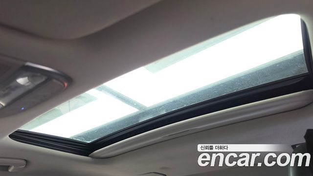 Genesis EQ900 3.8 GDI AWD Premium Luxury 2016 — фото 18