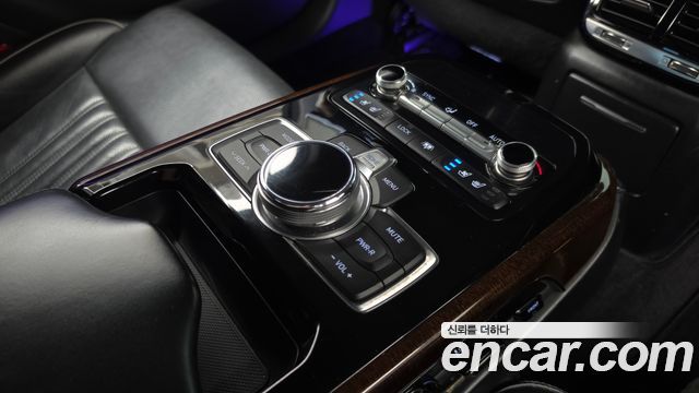 Genesis EQ900 3.8 GDI AWD Premium Luxury 2016 — фото 19