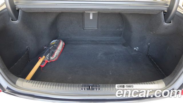 Genesis EQ900 3.8 GDI AWD Premium Luxury 2016 — фото 20