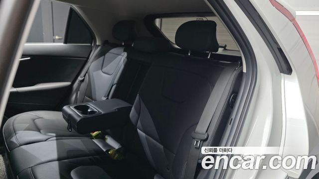Kia Niro EV Earth 2024 — фото 12