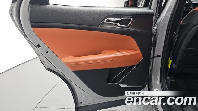 Kia Sportage (V) Gasoline 1.6 Turbo 2WD Noblesse 2025 — фото 31