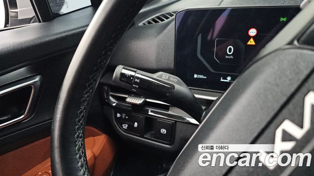 Kia Sportage (V) Gasoline 1.6 Turbo 2WD Noblesse 2025 — фото 33