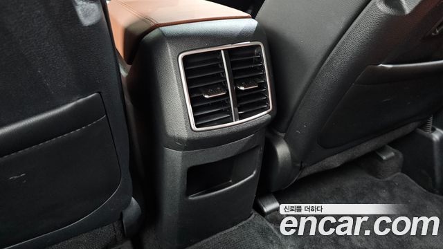 Kia Sportage (V) Gasoline 1.6 Turbo 2WD Noblesse 2025 — фото 36