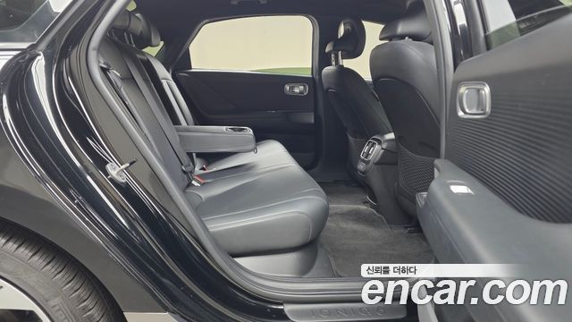 Hyundai Ioniq 6 Long Range Exclusive 2023 — фото 11