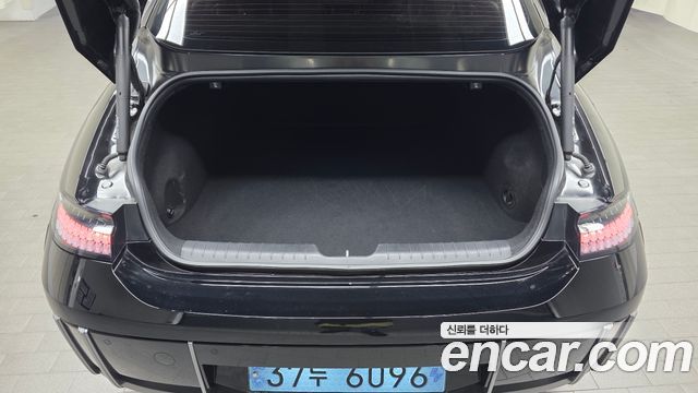 Hyundai Ioniq 6 Long Range Exclusive 2023 — фото 19