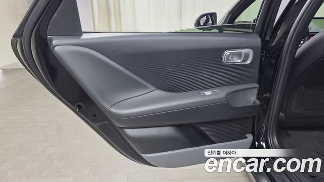 Hyundai Ioniq 6 Long Range Exclusive 2023 — фото 25