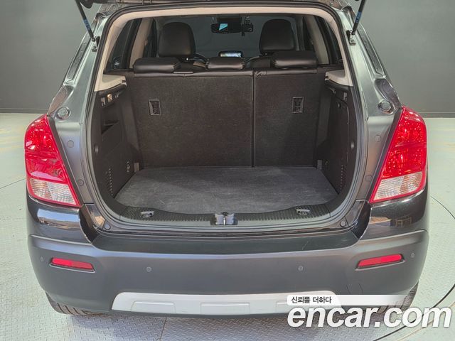 Chevrolet Trax 1.4 Perfect Black 2016 — фото 21
