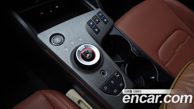 Kia Sportage (V) Gasoline 1.6 Turbo 2WD Signature 2025 — фото 9