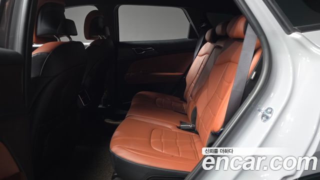 Kia Sportage (V) Gasoline 1.6 Turbo 2WD Signature 2025 — фото 12