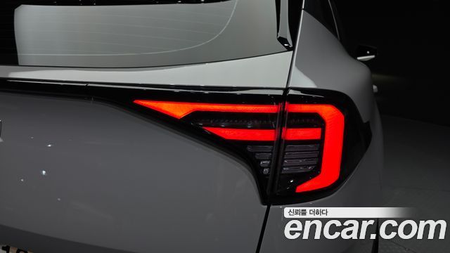 Kia Sportage (V) Gasoline 1.6 Turbo 2WD Signature 2025 — фото 23