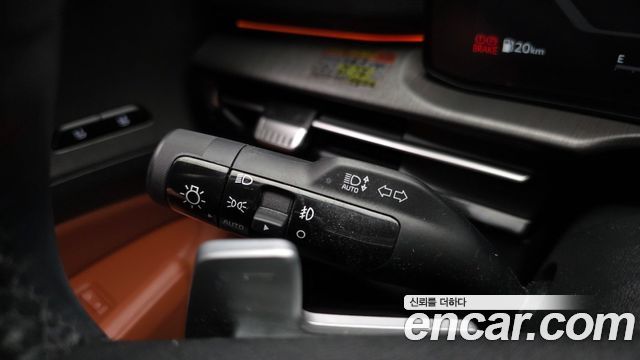 Kia Sportage (V) Gasoline 1.6 Turbo 2WD Signature 2025 — фото 29