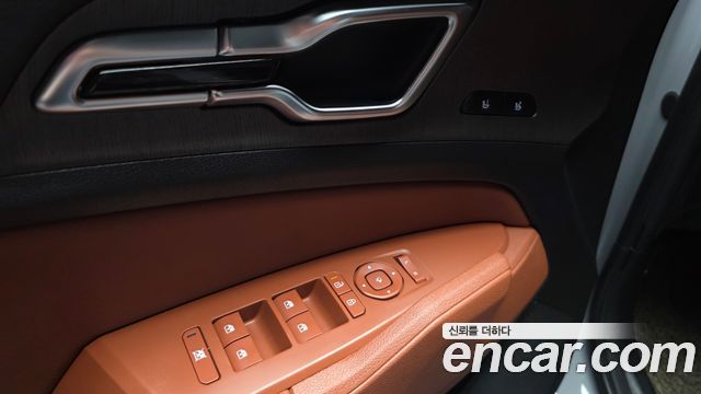Kia Sportage (V) Gasoline 1.6 Turbo 2WD Signature 2025 — фото 30