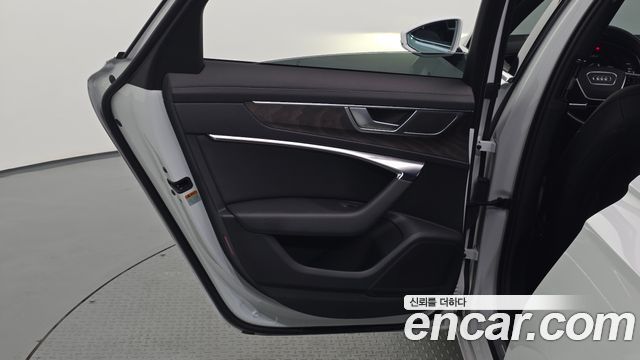 Audi A6 (C8) 40 TDI Quattro Premium 2023 — фото 25