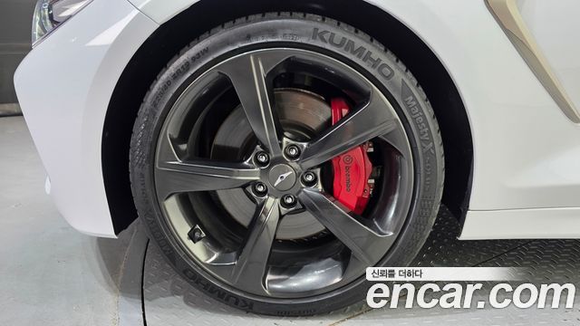 Genesis G70 3.3T Sport AWD Prestige 2019 — фото 5