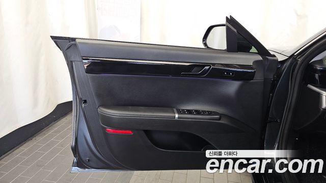 Hyundai Grandeur Hybrid (GN7) Exclusive 2023 — фото 24