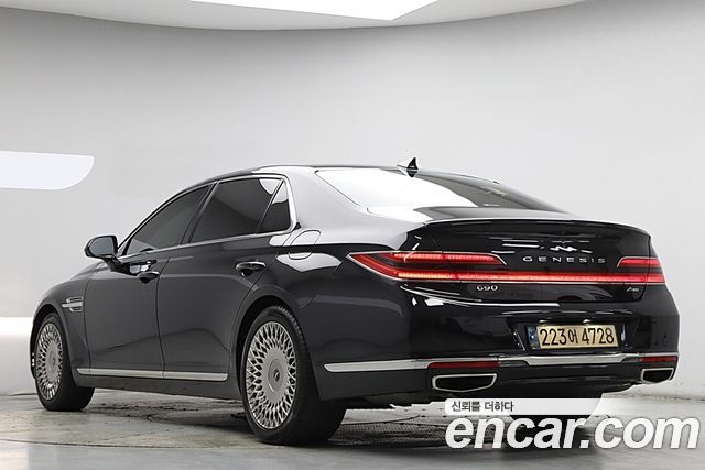 Genesis G90 3.8 AWD Prestige 2022 — фото 2