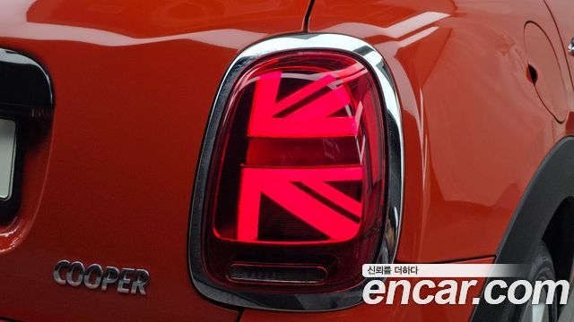 MINI Cooper 5Door HIGH 3rd 2021 — фото 23