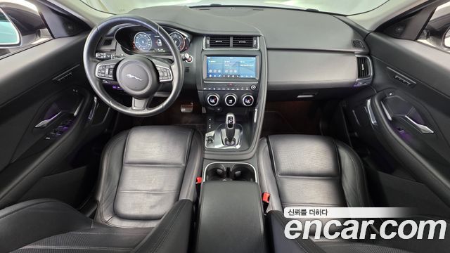 Jaguar E-PACE D180 SE 2020 — фото 7