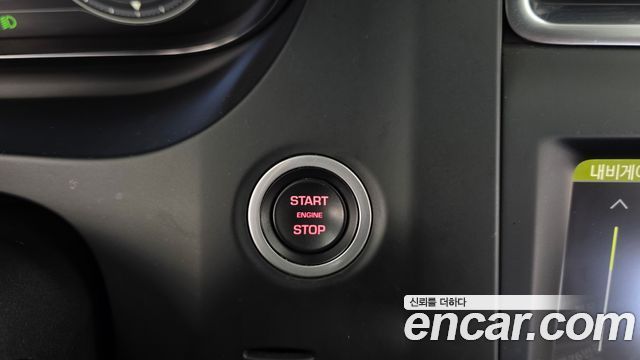Jaguar E-PACE D180 SE 2020 — фото 27