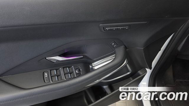 Jaguar E-PACE D180 SE 2020 — фото 30