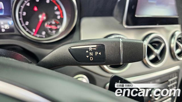 Mercedes-Benz CLA-Class (C117) CLA250 4MATIC 2018 — фото 9