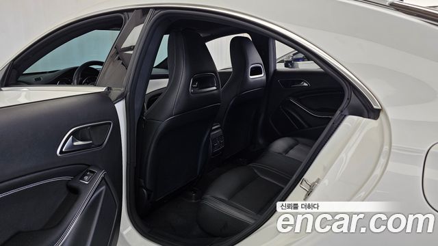 Mercedes-Benz CLA-Class (C117) CLA250 4MATIC 2018 — фото 12