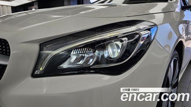 Mercedes-Benz CLA-Class (C117) CLA250 4MATIC 2018 — фото 22