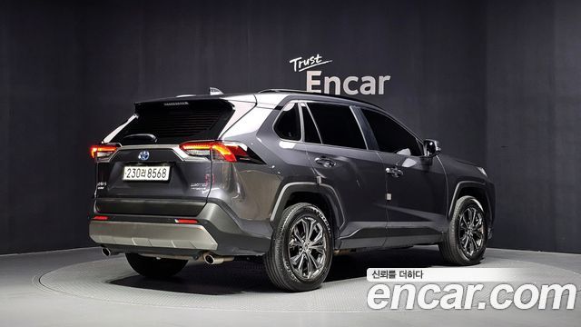 Toyota RAV4 (V) 2,5 4WD Hybrid LTD 2024 — фото 2