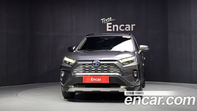 Toyota RAV4 (V) 2,5 4WD Hybrid LTD 2024 — фото 3