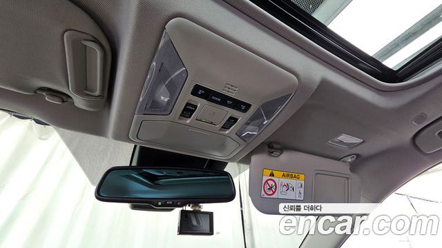 Toyota RAV4 (V) 2,5 4WD Hybrid LTD 2024 — фото 28