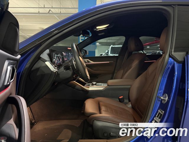 BMW 4 Series (G22) 420i M Sport Pro Gran Coupe 2025 — фото 7