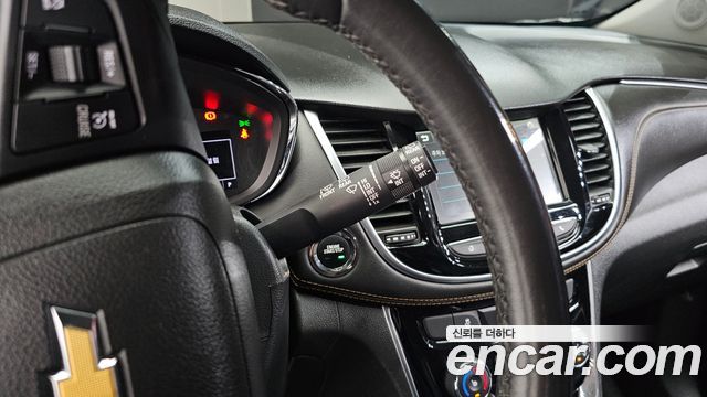 Chevrolet Trax 1.4 Premier 2019 — фото 18