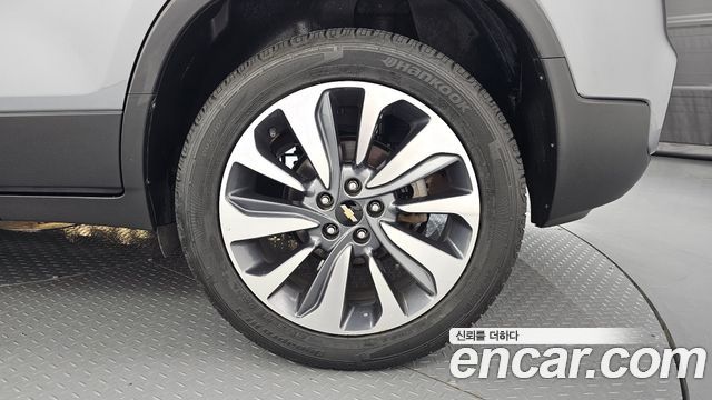 Chevrolet Trax 1.4 Premier 2019 — фото 21