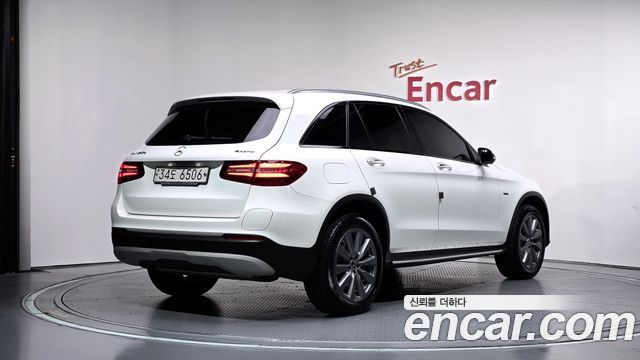Mercedes-Benz GLC-Class (X253) GLC350e 4MATIC Premium 2019 — фото 2