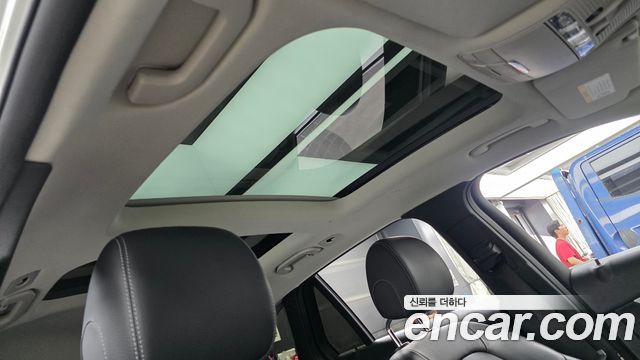 Mercedes-Benz GLC-Class (X253) GLC350e 4MATIC Premium 2019 — фото 16