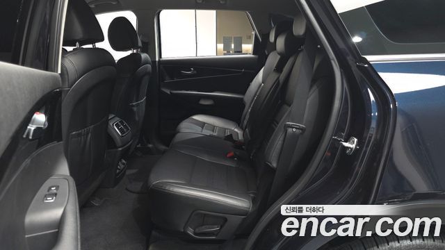 Kia Sorento Diesel 2.0 2WD Marster 2020 — фото 16